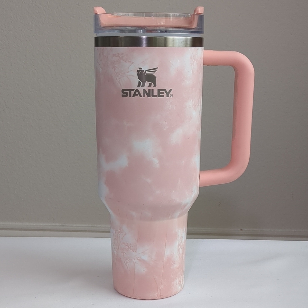 Stanley Quencher H2.0 Stainless Steel 40 Oz Peach Tie Dye Tumbler